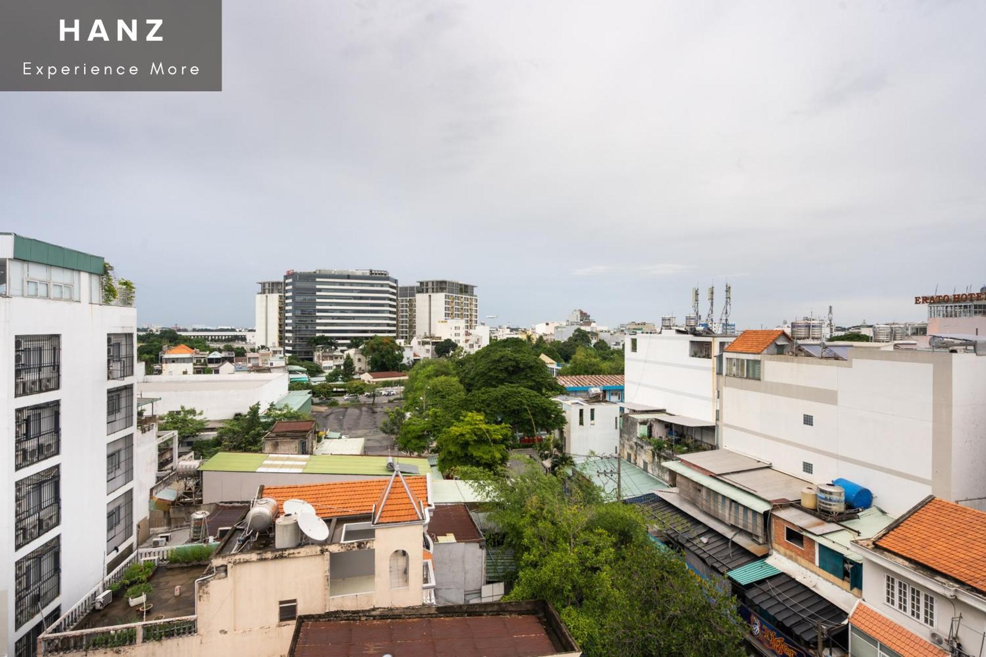 Queen Airport Hotel Ho Chi Minh City Exterior photo