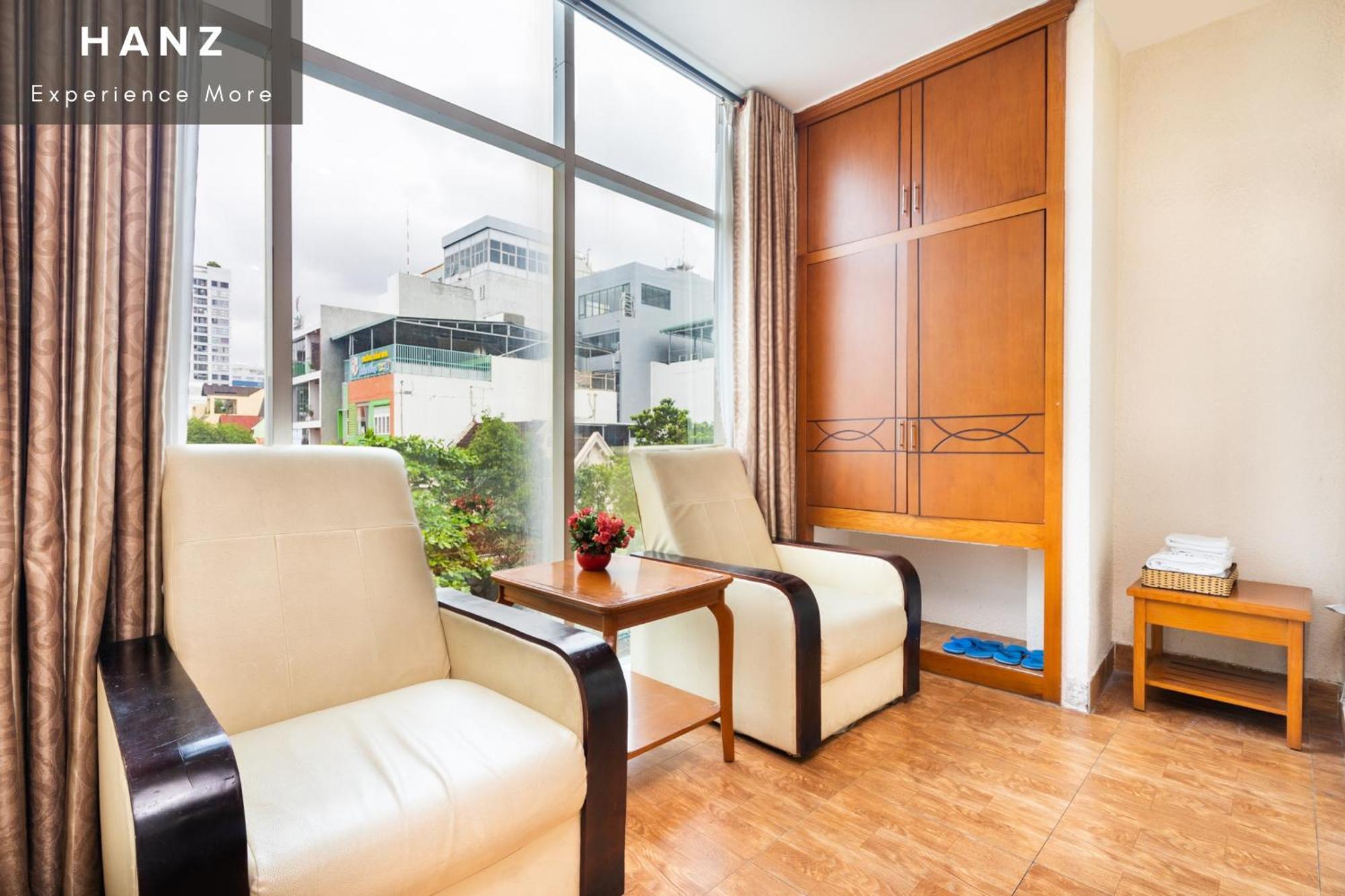 Queen Airport Hotel Ho Chi Minh City Exterior photo